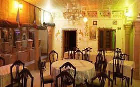 Hotel Suroth Mahal Luharu India